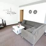 Haus Strandnixe In Sahlenburg * كوكسهافن